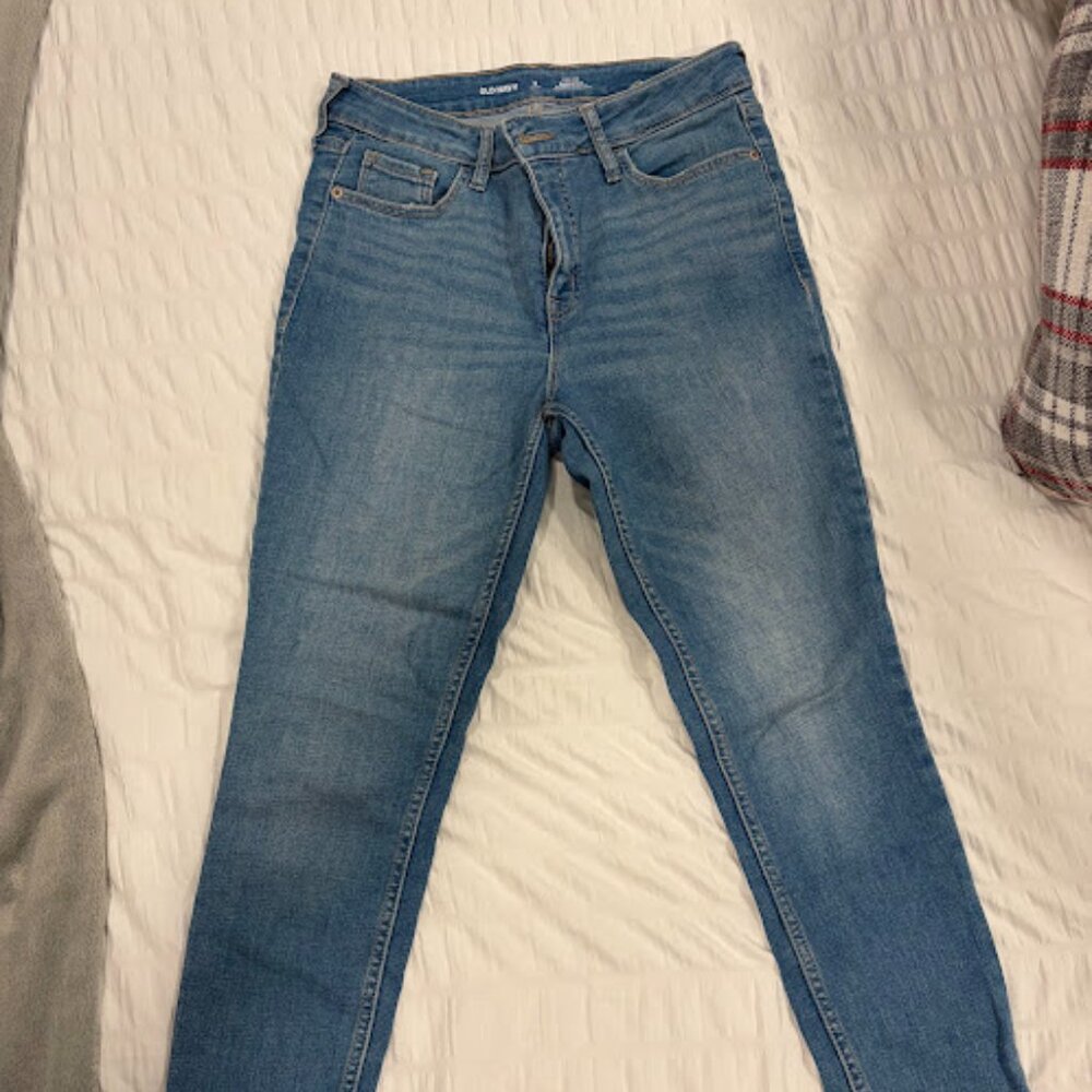 High-Waisted Secret-Slim Pockets Rockstar Super Skinny Ankle Jeans - 6P
